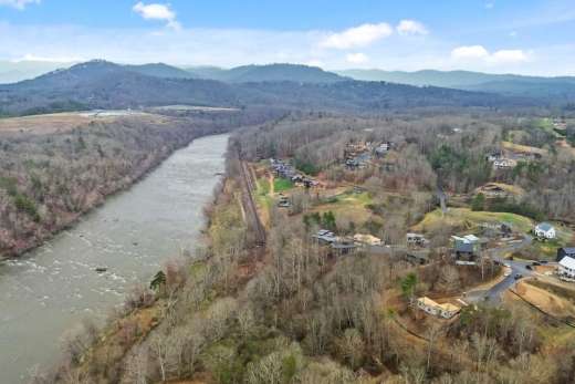 406 Blue Mind Way Homesite 75